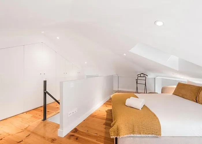 Cedofeita Balcony With Free Parking